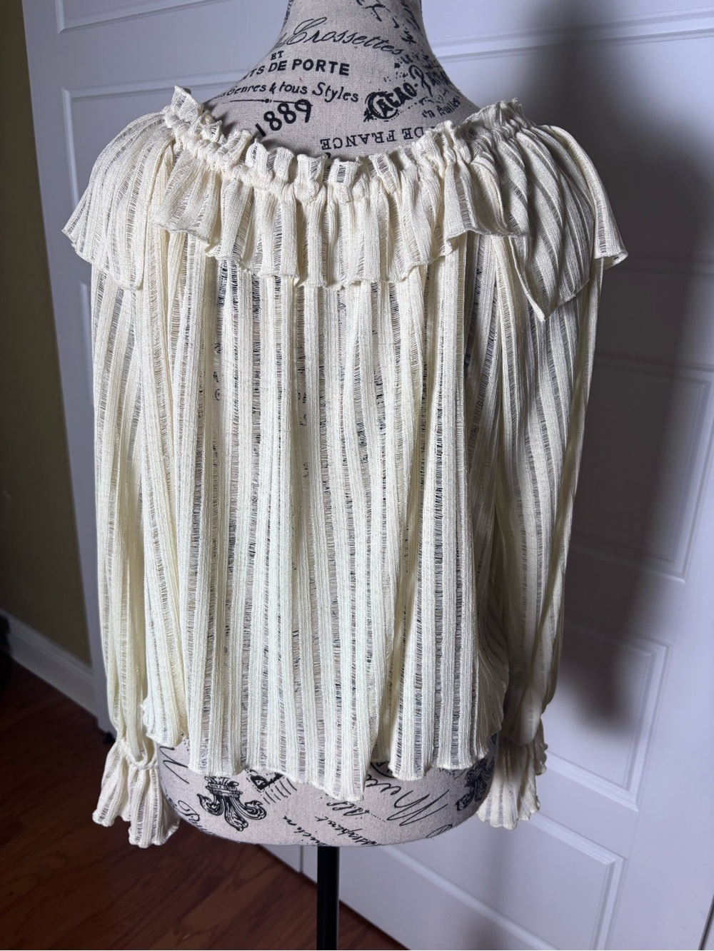 By Anthropologie Long-Sleeve Sheer Striped Crop Blouse - Picture 10 of 11